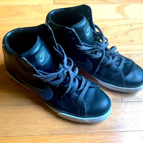 Classic Nike BRS Basketball Shoes Womens NIKE BRS Shiny Purple Hi Top Sneaker Sweet Classic  main image 2